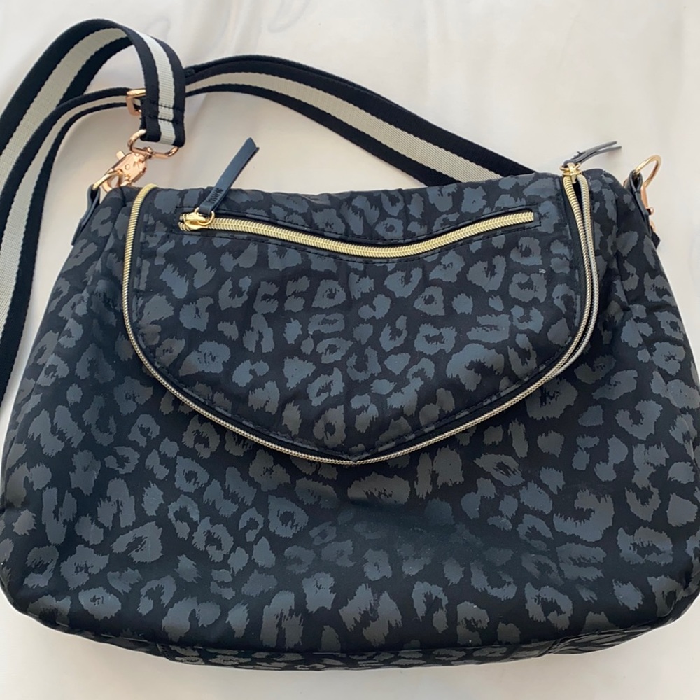 Euc lady boss shoulder bag with strap
